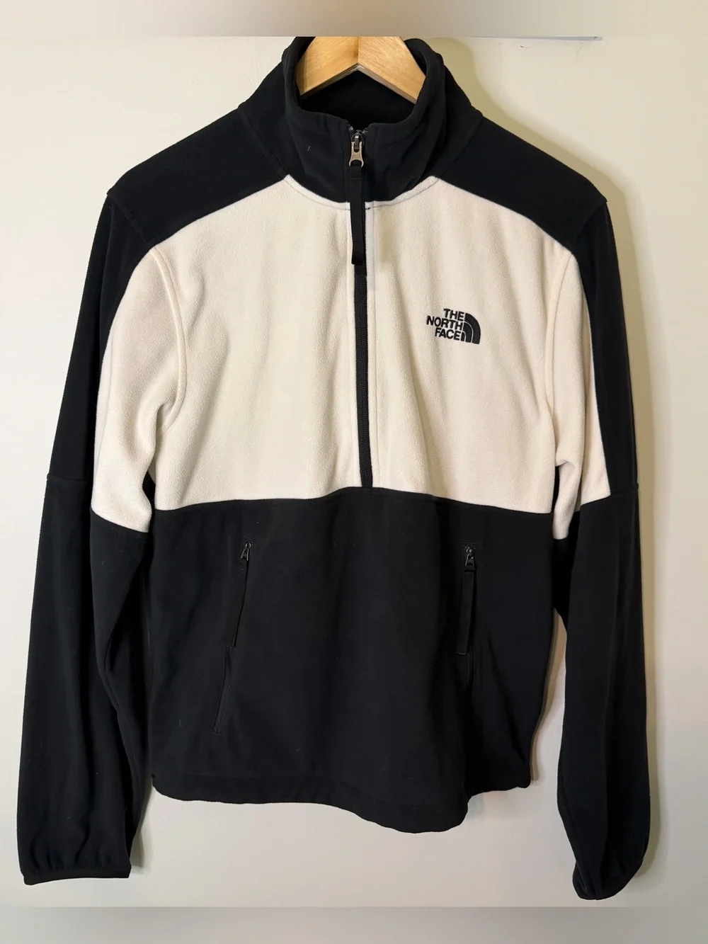 The North Face Circular Design Fleece Pullover Black White 1/4 Zip Men’s S